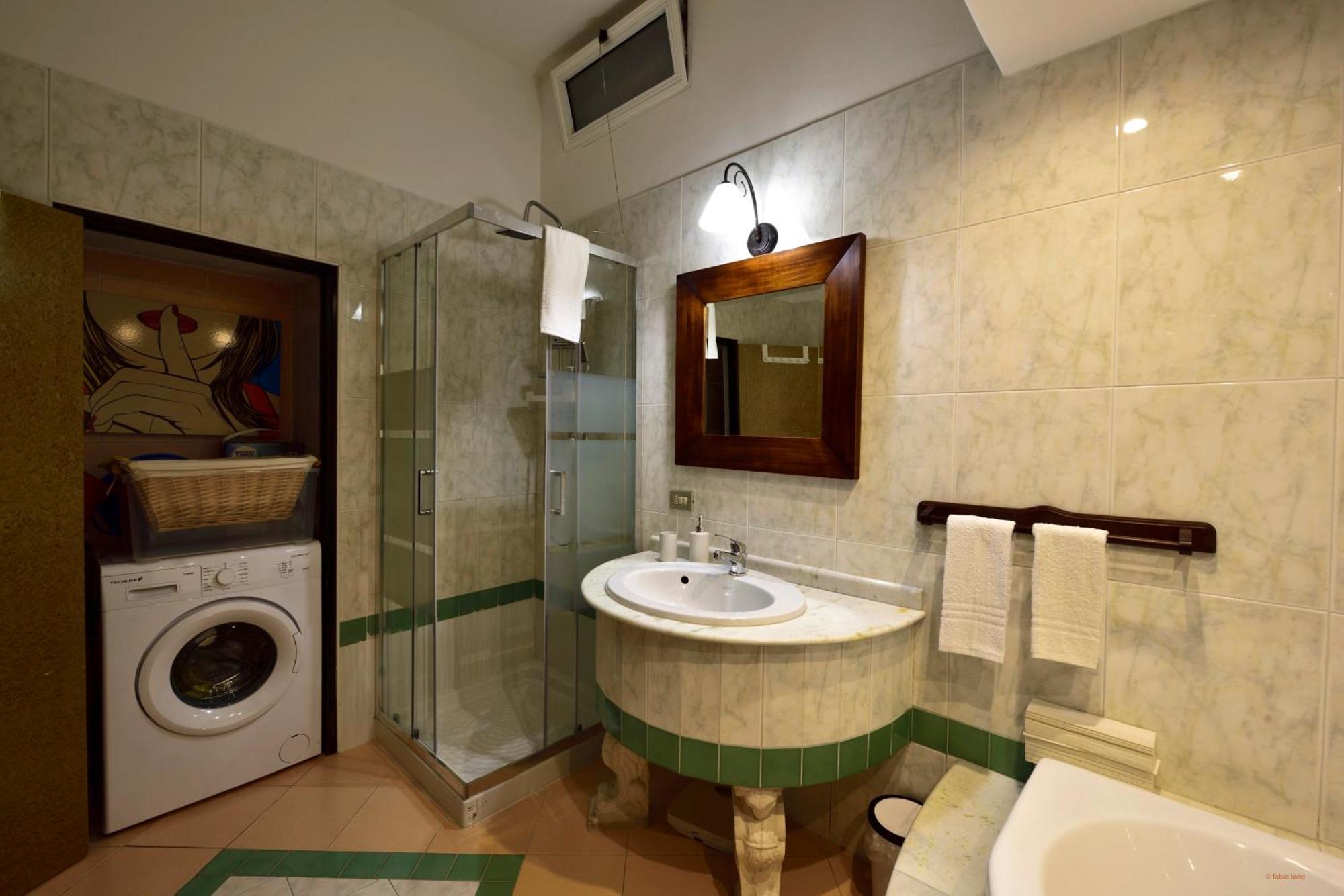 Ciaobari Apartment - Elegant 4 Bedrooms In The Heart Of Old Town エクステリア 写真