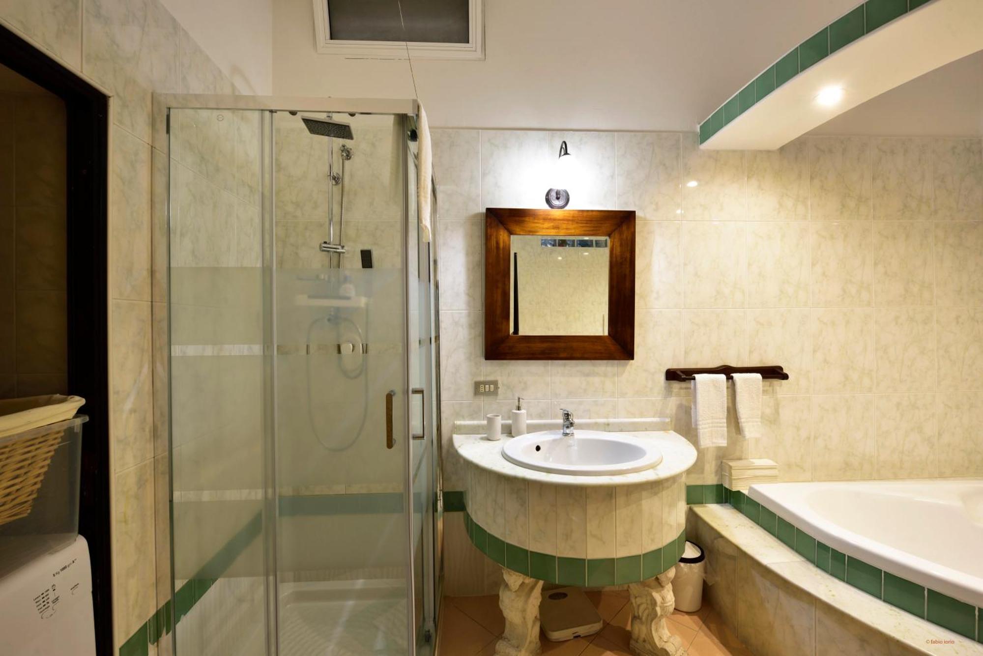 Ciaobari Apartment - Elegant 4 Bedrooms In The Heart Of Old Town エクステリア 写真